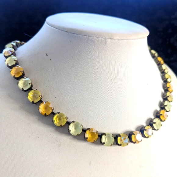 Yellow Pastel in Premium Austrian Crystal in Classic Tennis Necklace in Brass - Picture 3 of 8